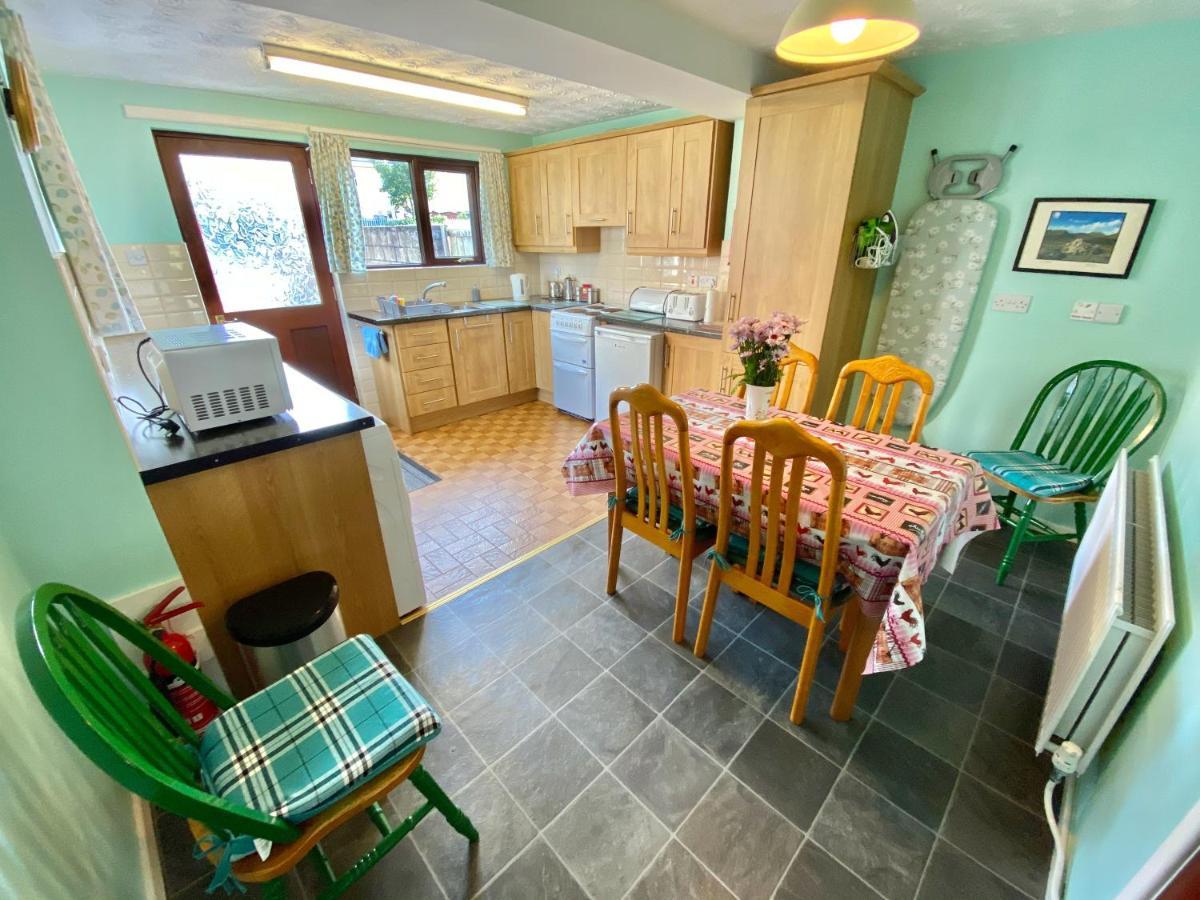 Kilbroney Rest Villa Rostrevor Bagian luar foto